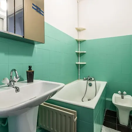 아파트 Chapelle Des Grecs - 1km De La