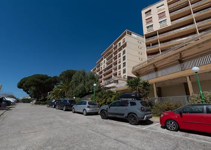Chapelle Des Grecs - 1km De La אז'אקסיו